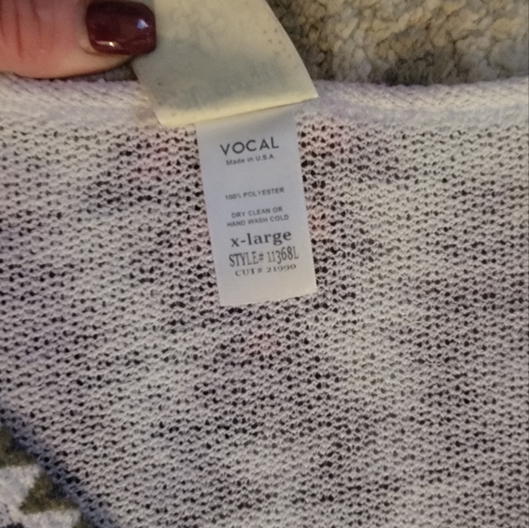 Top - Picture 3 of 3